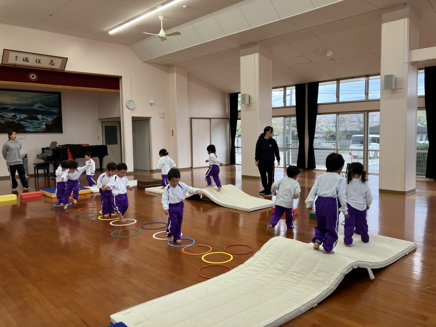 はな組（年少クラス）サーキットあそび